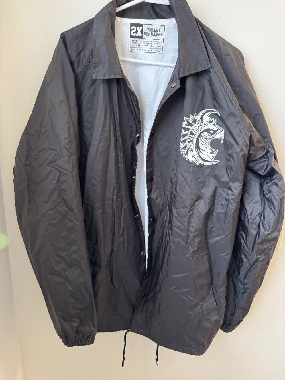 Violent Gentleman Size 2X Large - Like New